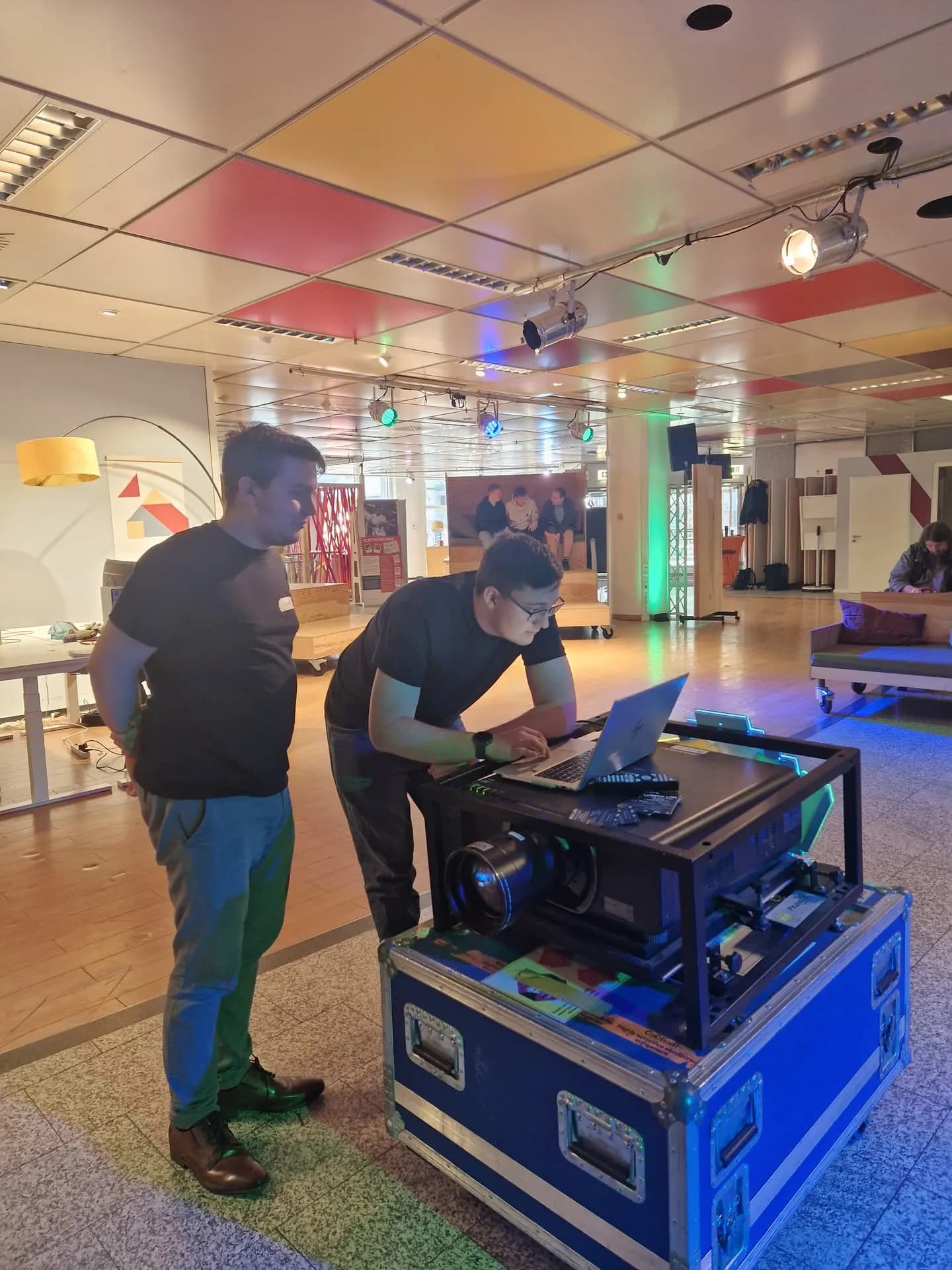Techniker bei der Arbeit